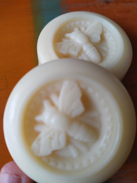 Solid lotion bar - vanilla and blueberry